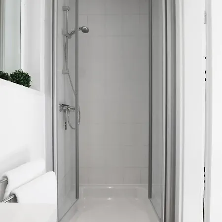 Exklusives Im Zentrum Von - Meyfartstraße 12 - 4 Apartment *
